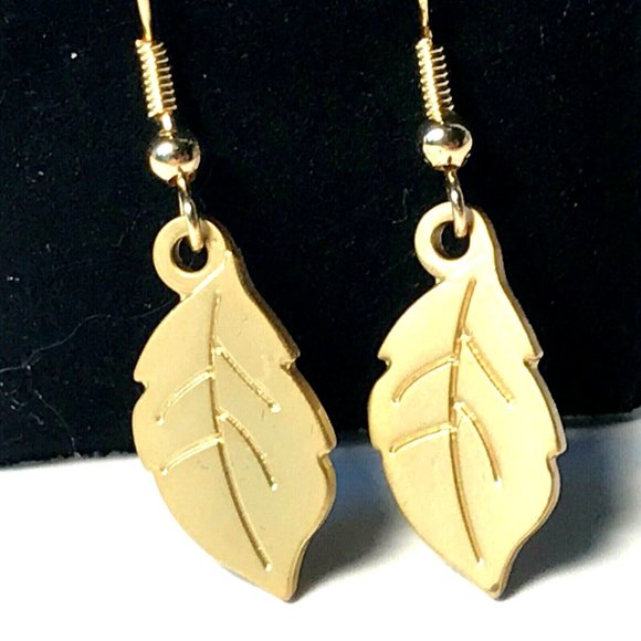 Gold Fall Leaf Earrings Autumn Tree Leaves Thanksgiving Halloween Harvest Plated - Picture 5 of 8
